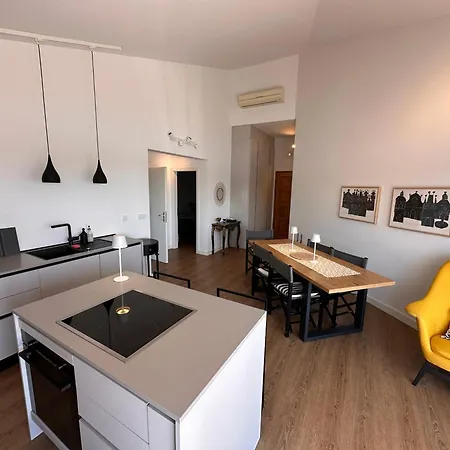 Nelly Gold Appartement